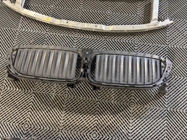 Bmw g30 első hűtő zsalu, rács