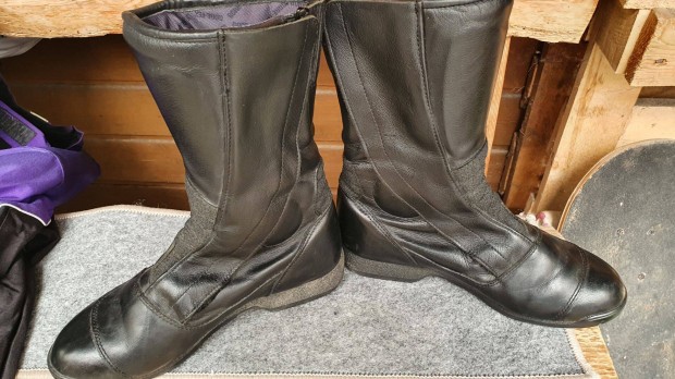 Bmw goretex csizma 39 mret