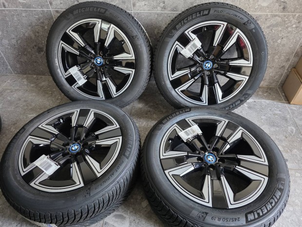 Bmw gy�ri 5x112 alufelni 19 felni ix3 x3 x4 michelin t�li gumi 