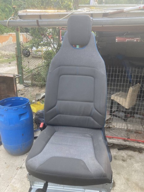 Bmw i3 vezetőoldali ülés