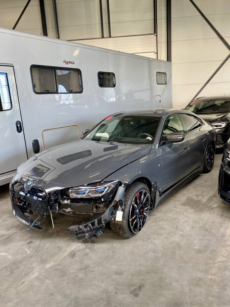 Bmw i4 bontott s j alkatrszek