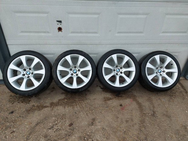 Bmw style 124 18" 5x120 ktszles gyri alufelni szett 