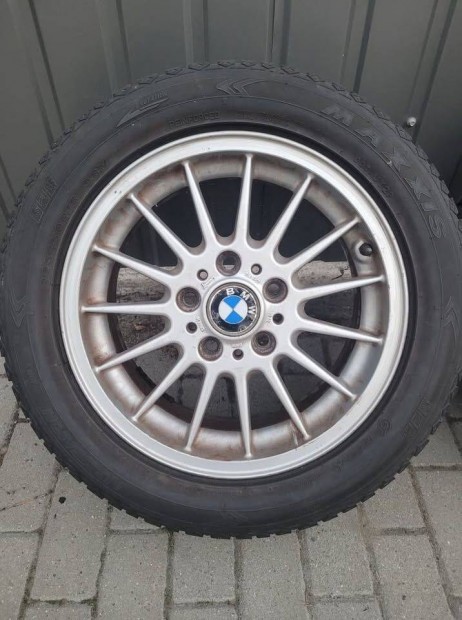 Bmw style 32 16" 5x120 et 46 gyári alufelni garnitúra