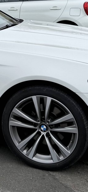 Bmw styling 610. 8,5x19ET33 felni