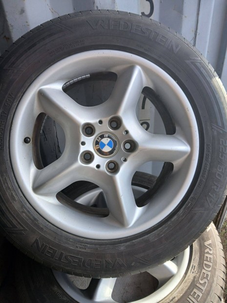 Bmw x3 felnik 17col újszerű gumikkal