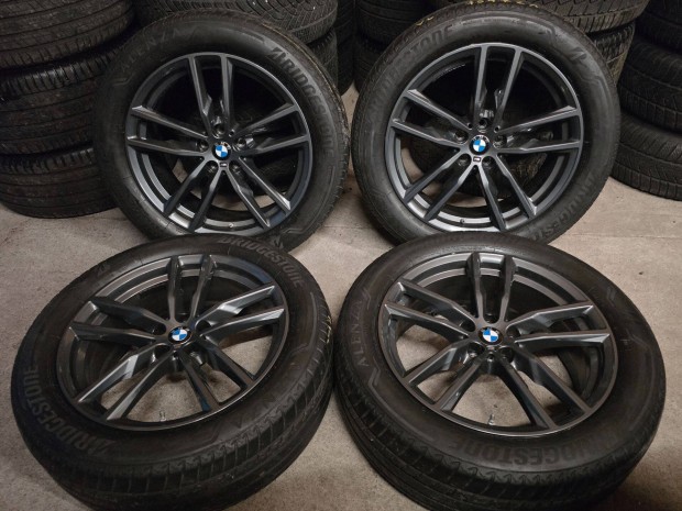 Bmw x3 ix3 x4 g01 g08 g02 alufelni 19 felni 5x112 nyári gumi