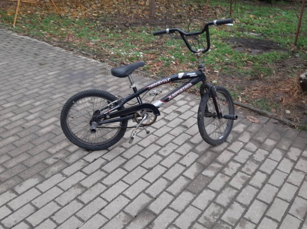 Bmx  bicikli sport 