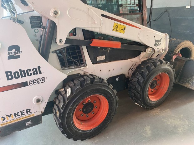 Bobcat 12-16,5 gyri gumi 4db 