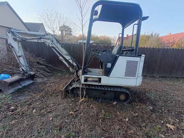 Bobcat 320 munkagp