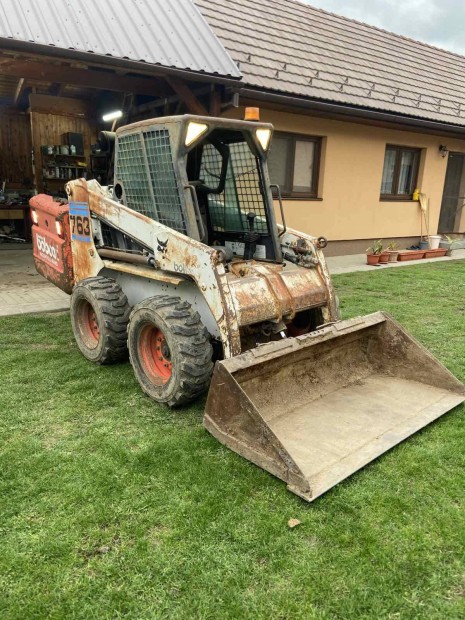 Bobcat 763 2006 v JCB 1cx csere rdekel