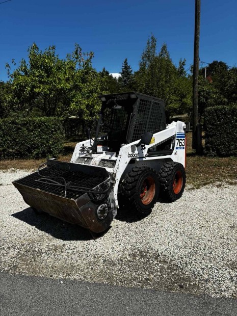 Bobcat 763 high flow homlokrakodó munkagép