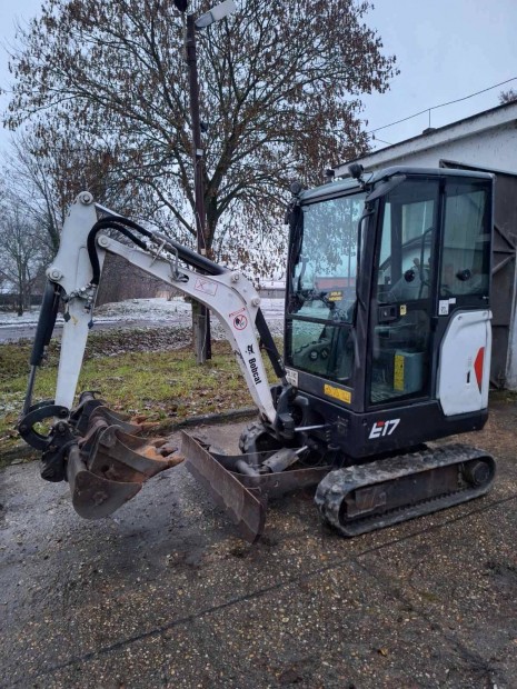 Bobcat E17 gumilncos kotro