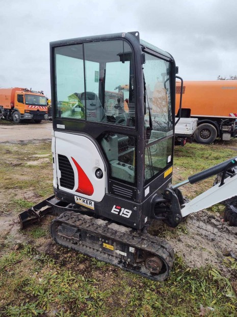 Bobcat E19 forg kotr (markol) elad kanalakkal