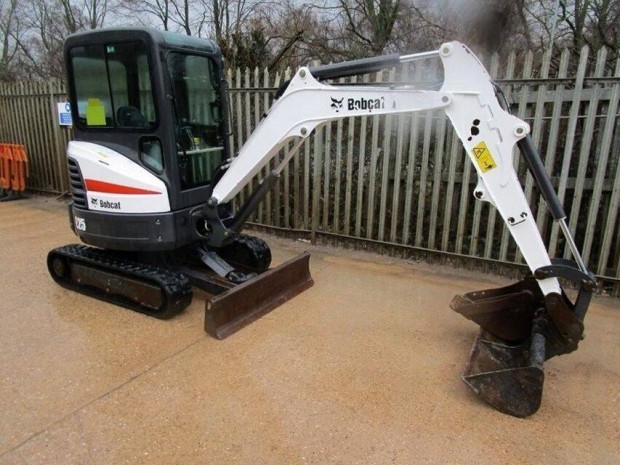 Bobcat E2 55 kotr