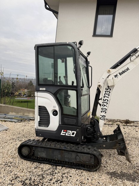 Bobcat E 20 forg kotr