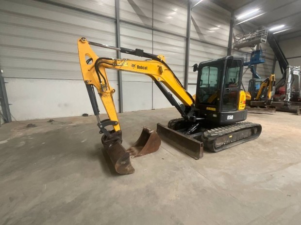 Bobcat E 50 / 2.117 h üzemóra / Lízing 20%-tól