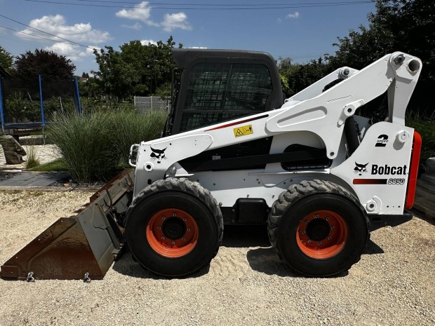 Bobcat S850 elad