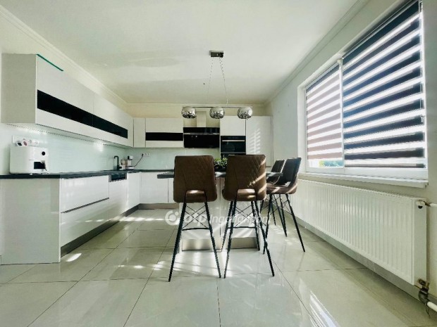 Bocskaikerti elad� 240 nm-es h�z