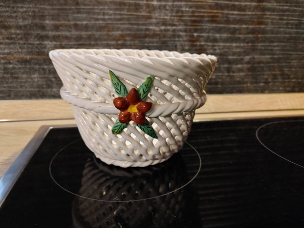 Bodrogkeresztúri fonott mintás porcelán virágcserép tartó