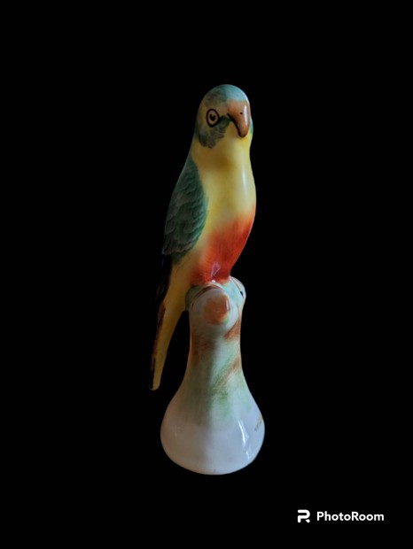 Bodrogkeresztri porceln, papagj figura