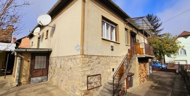 Bog�di elad� 179 nm-es h�z