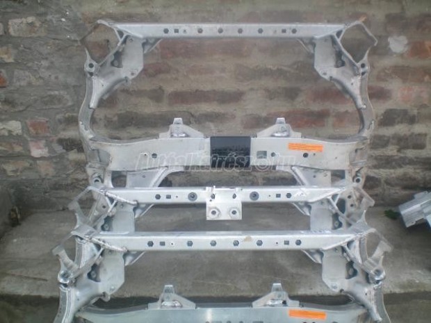 Bölcsö - bmw 1-es sorozat,3-as sorozat