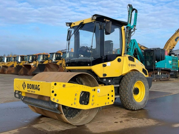 Bomag BW177D-5 / 1369 üzemóra / Lízing 20%-tól