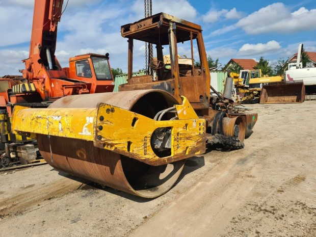 Bomag BW213 DH-4 thenger