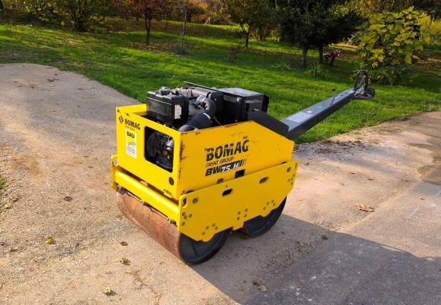 Bomag BW75H Vibr�s Padkahenger, Vibro Henger Yanmar L100 Motor
