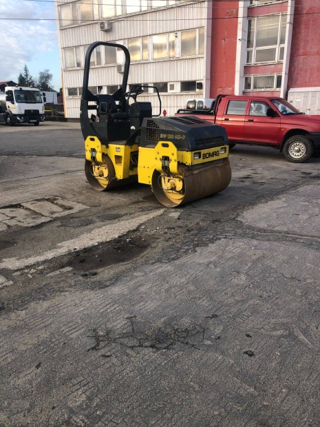 Bomag BW 120 Ad3 úthenger, padkahenger