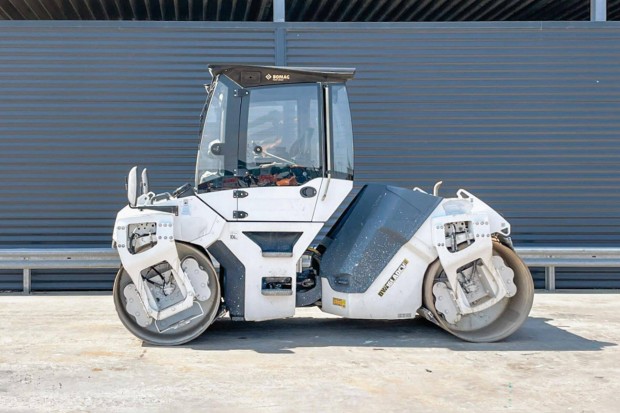Bomag BW 151 Ad-5 / 5081 üzemóra / Lízing 20%-tól