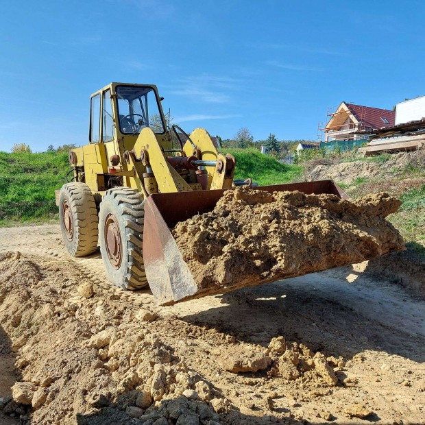 Bomar Fadroma Rakodógép Markoló