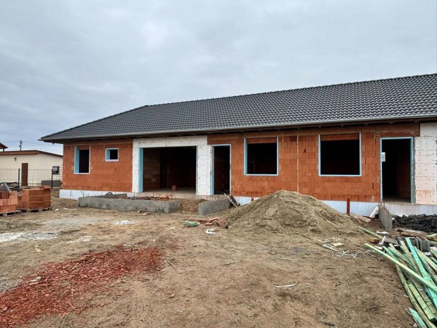 Bomba �ron elad� utols� db!