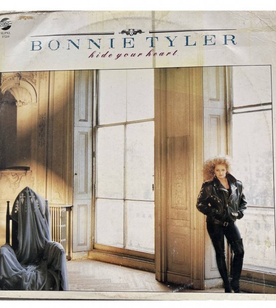 Bonnie Tyler bakelit elad.