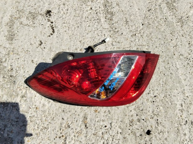 Bontásos. Hyundai i20 PB 2006 bal hátsó lámpa