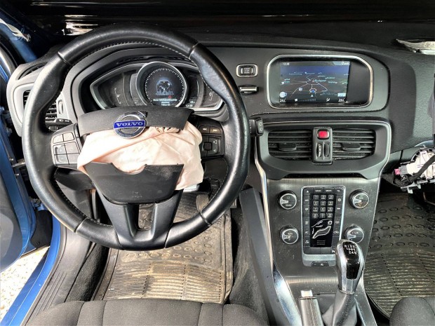 Bontásra: Volvo V40 1.6D multikijelző, multifunkcionális kijelző