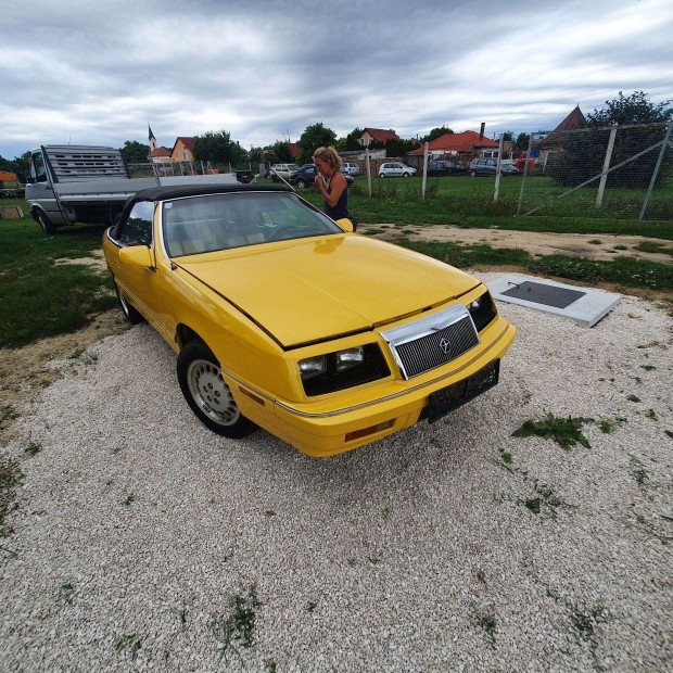 Bontsra alkatrsznek cabri chrysler lebaron 3000 ccm benzines