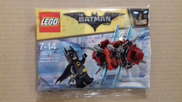 Bontatlan LEGO Batman in the Phantom Zone. Utnvt GLS Foxpost Posta