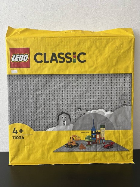 Bontatlan Lego Classic 11024 szrke alaplap (Grey Baseplate)