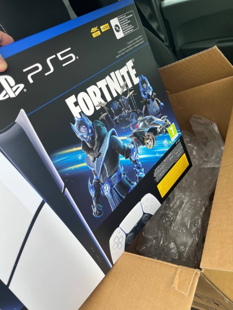 Bontatlan Playstation 5 Slim Digital Fortnite bundle - 2 v garancia