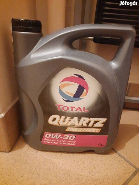 Bontatlan, j, Total Quartz Ineo First 0W-30 4 L motorolaj