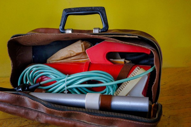 Bontatlan szovjet Shmel-Avto aut�s porsz�v� Gy�jt�i �llapot!