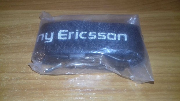 Bontatlan j Sony Ericsson nyakpnt nyakba akaszthat mobil tart
