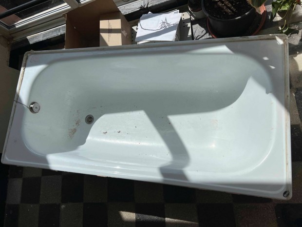 Bontott 150cm-es zomncozott lemez frdkd elad