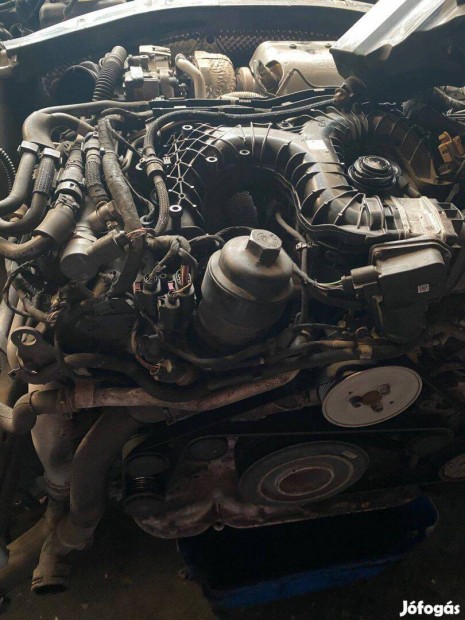 Bontott Audi Czv motor 3.0tdi