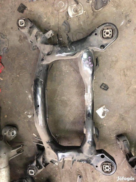 Bontott BMW E84 X1 bölcső hátsó