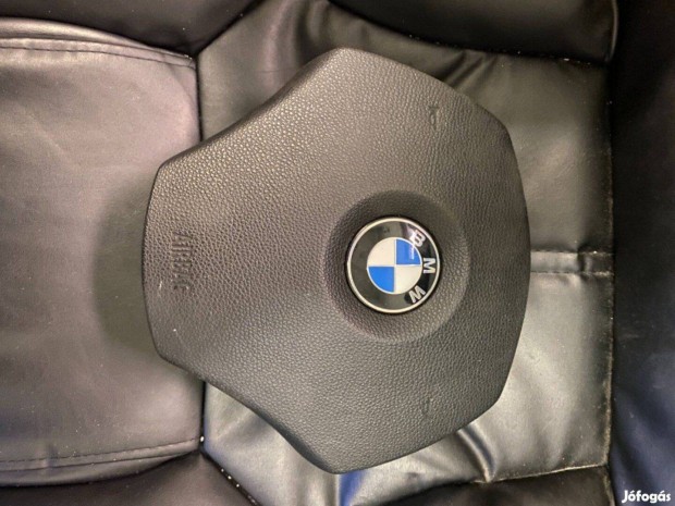 Bontott BMW E87 E90 E91 E92 E93 kormány légzsák síma