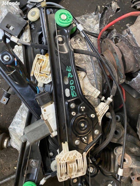 Bontott BMW E90 E91 ablakemelő szerkezet