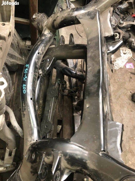 Bontott BMW F30 F31 bölcső hátsó