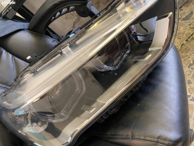 Bontott BMW F48 fnyszr